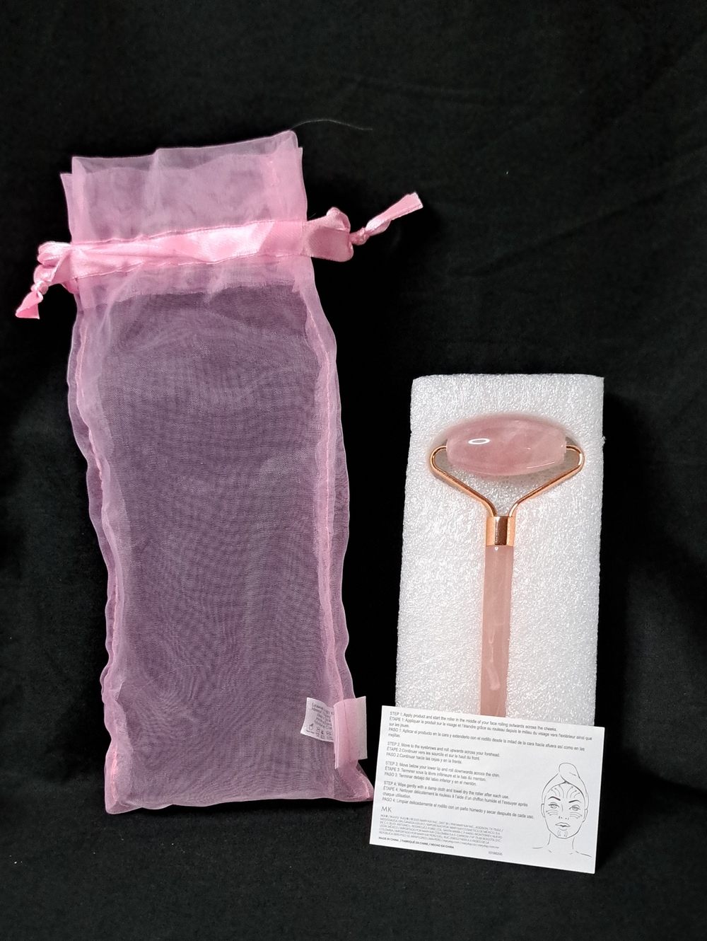 NWT Mary Kay Rose Quartz Facial Roller